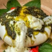 Queijo Burrata - SOMENTE SOBRE ENCOMENDA